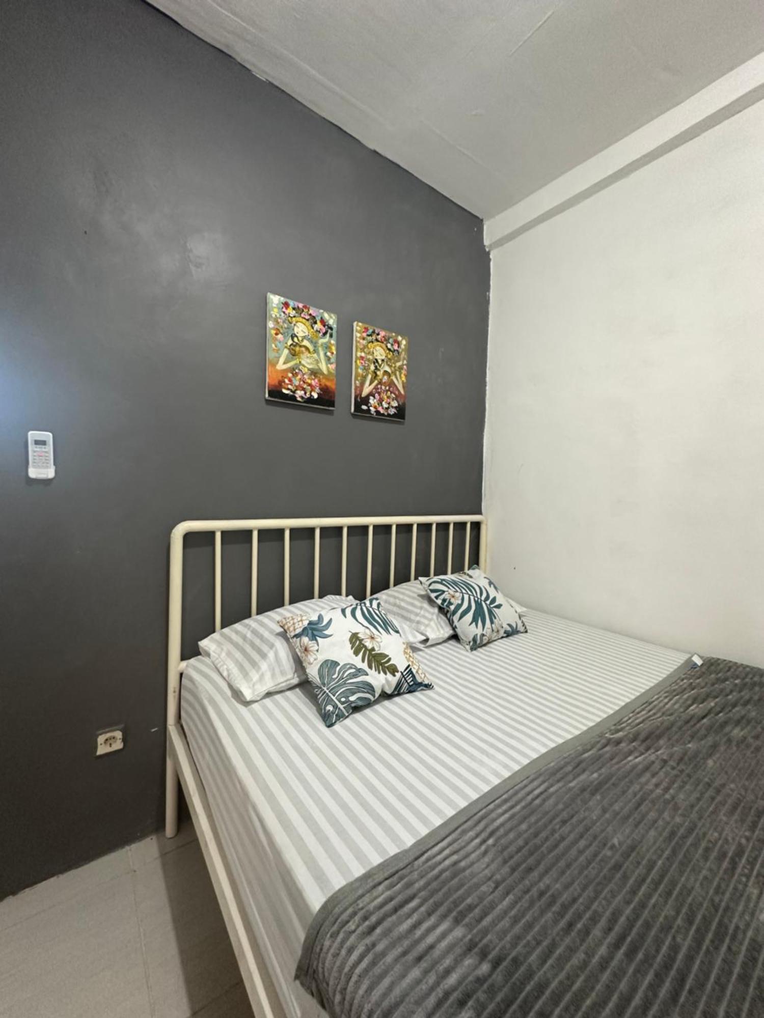 D'Flora Homestay 纳闽巴霍 外观 照片