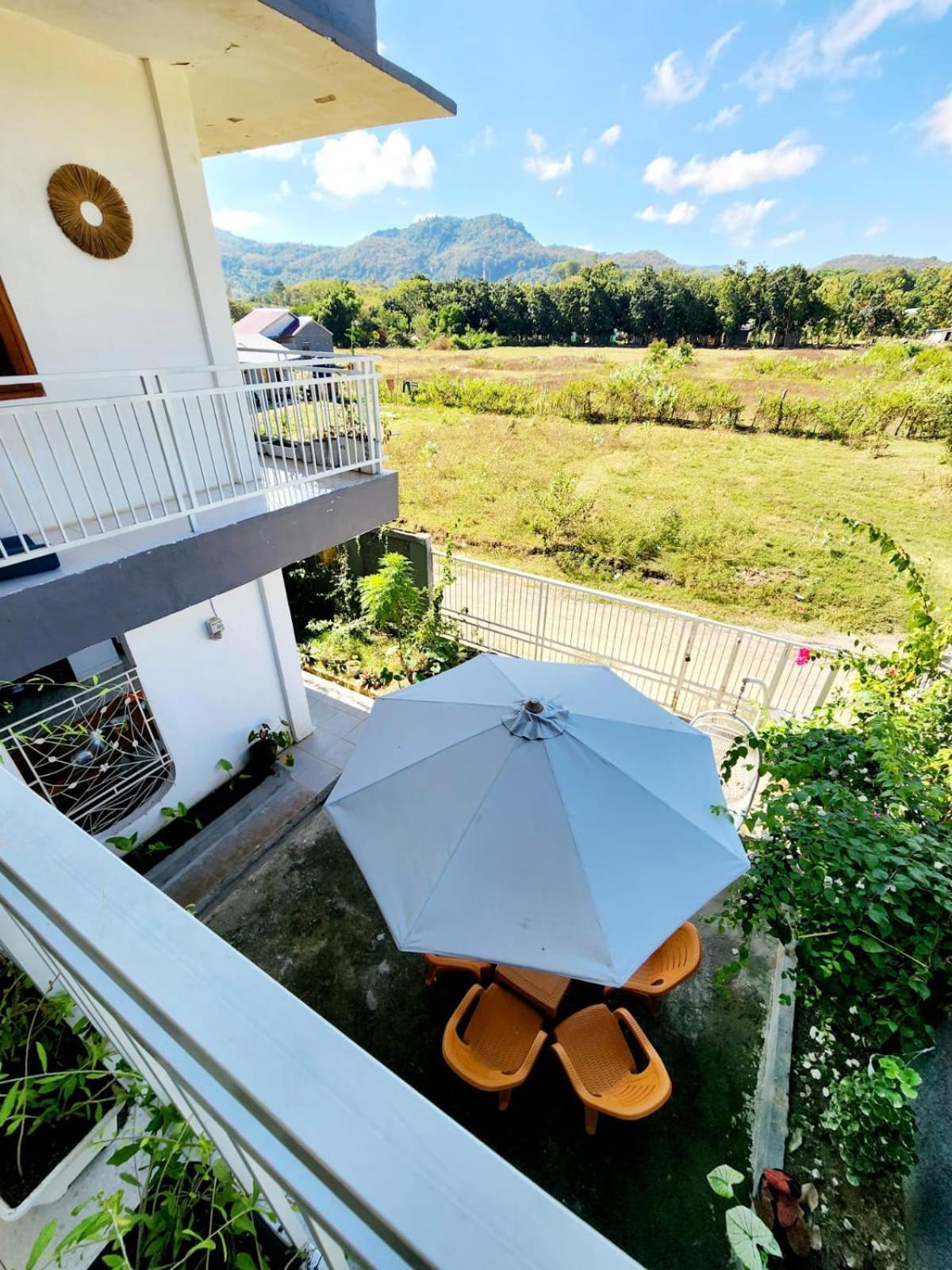 D'Flora Homestay 纳闽巴霍 外观 照片
