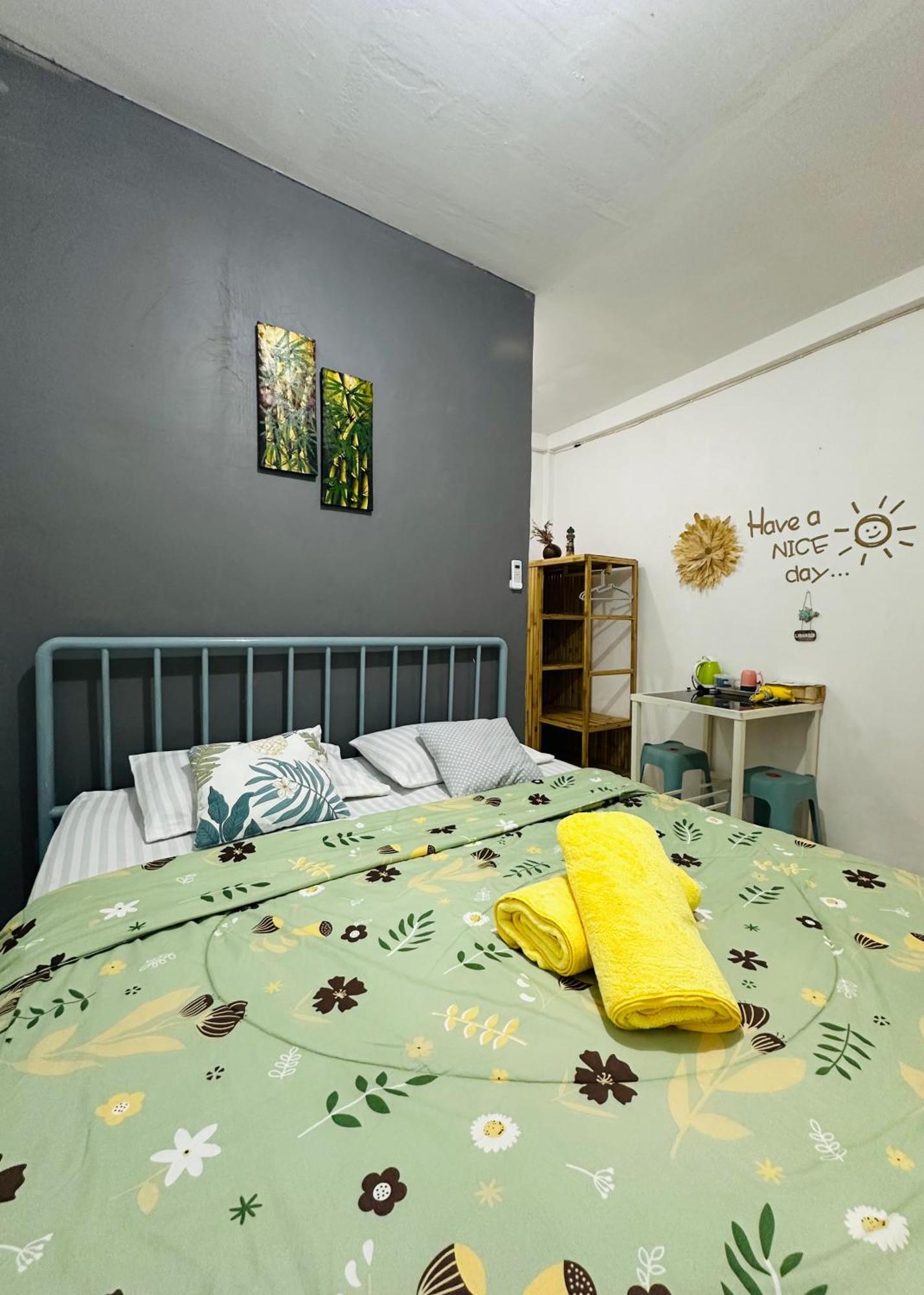 D'Flora Homestay 纳闽巴霍 外观 照片