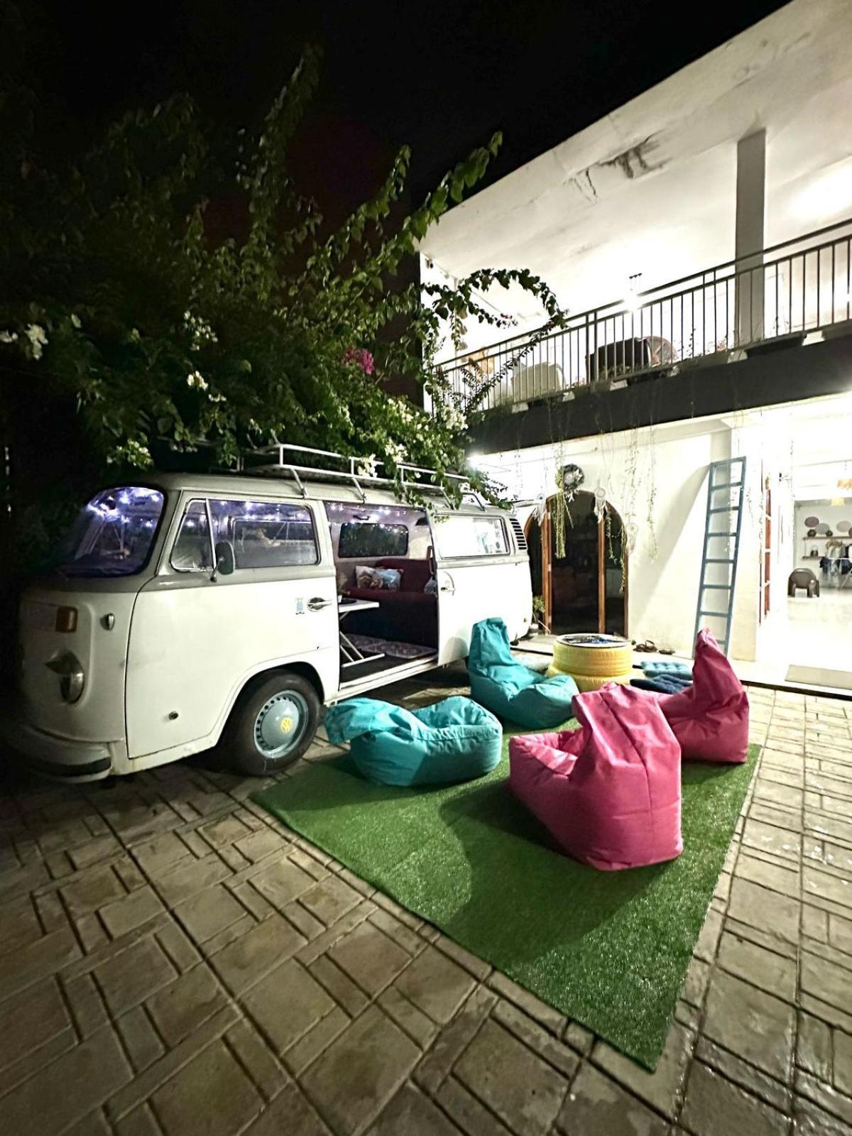D'Flora Homestay 纳闽巴霍 外观 照片