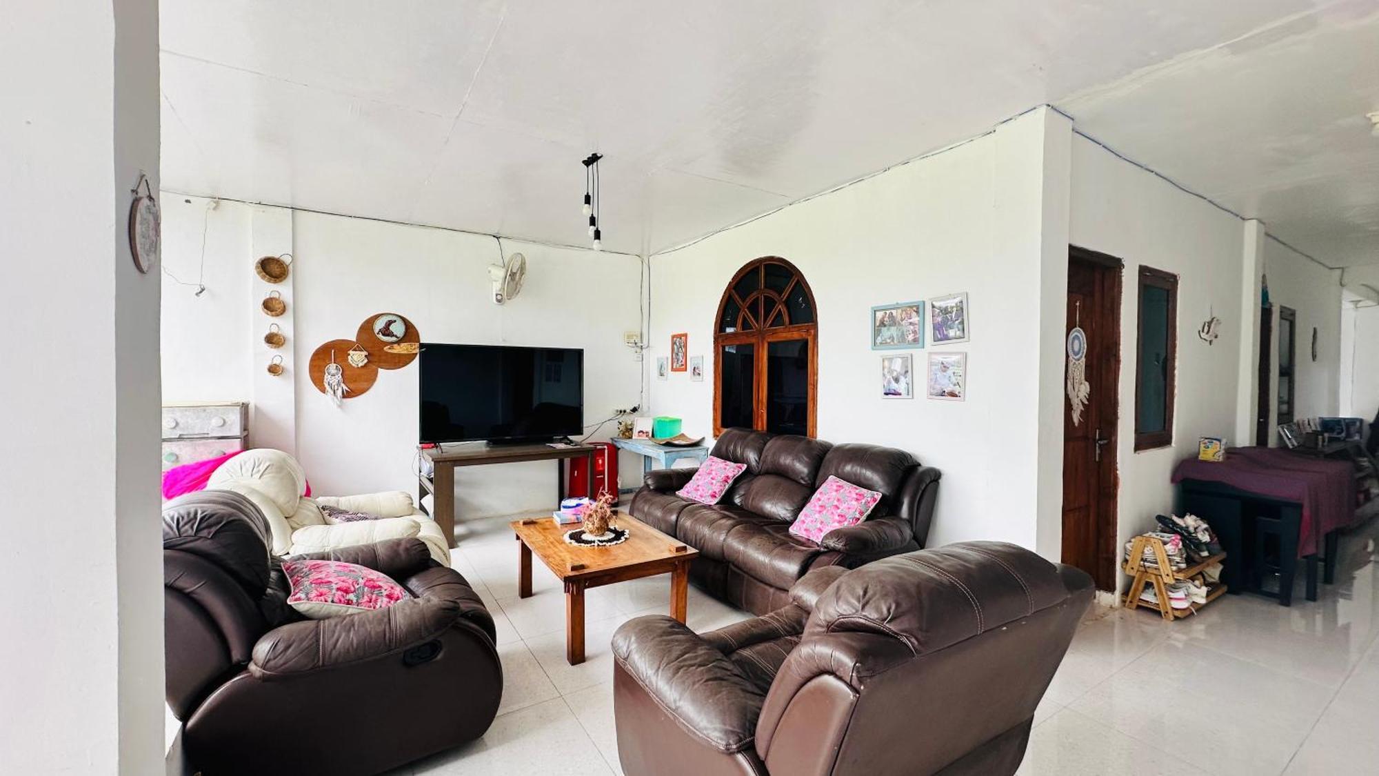 D'Flora Homestay 纳闽巴霍 外观 照片